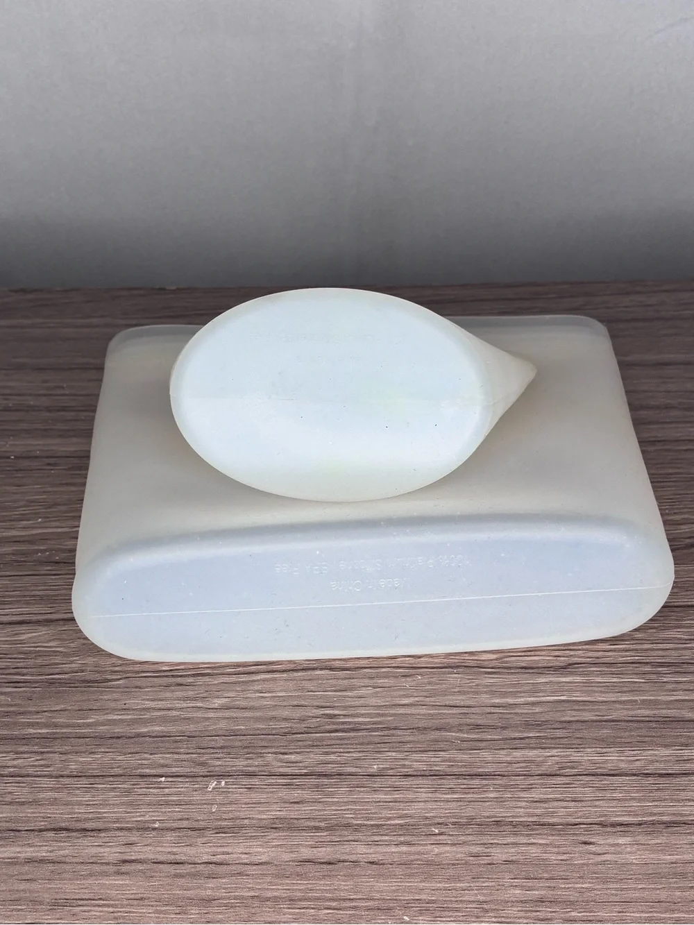 🐼 3/$25 Set of Two Reusable Silicone Storage Bags - Frosted White